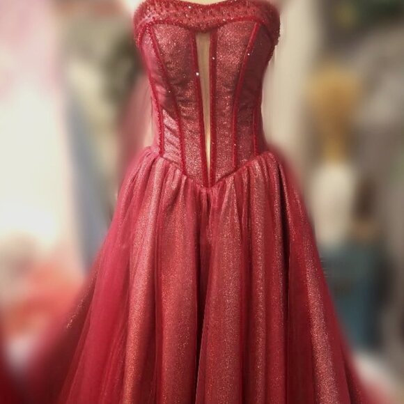 Beaded Red Prom Evening Dress with Hooded Cape NWOT - Picture 1 of 7